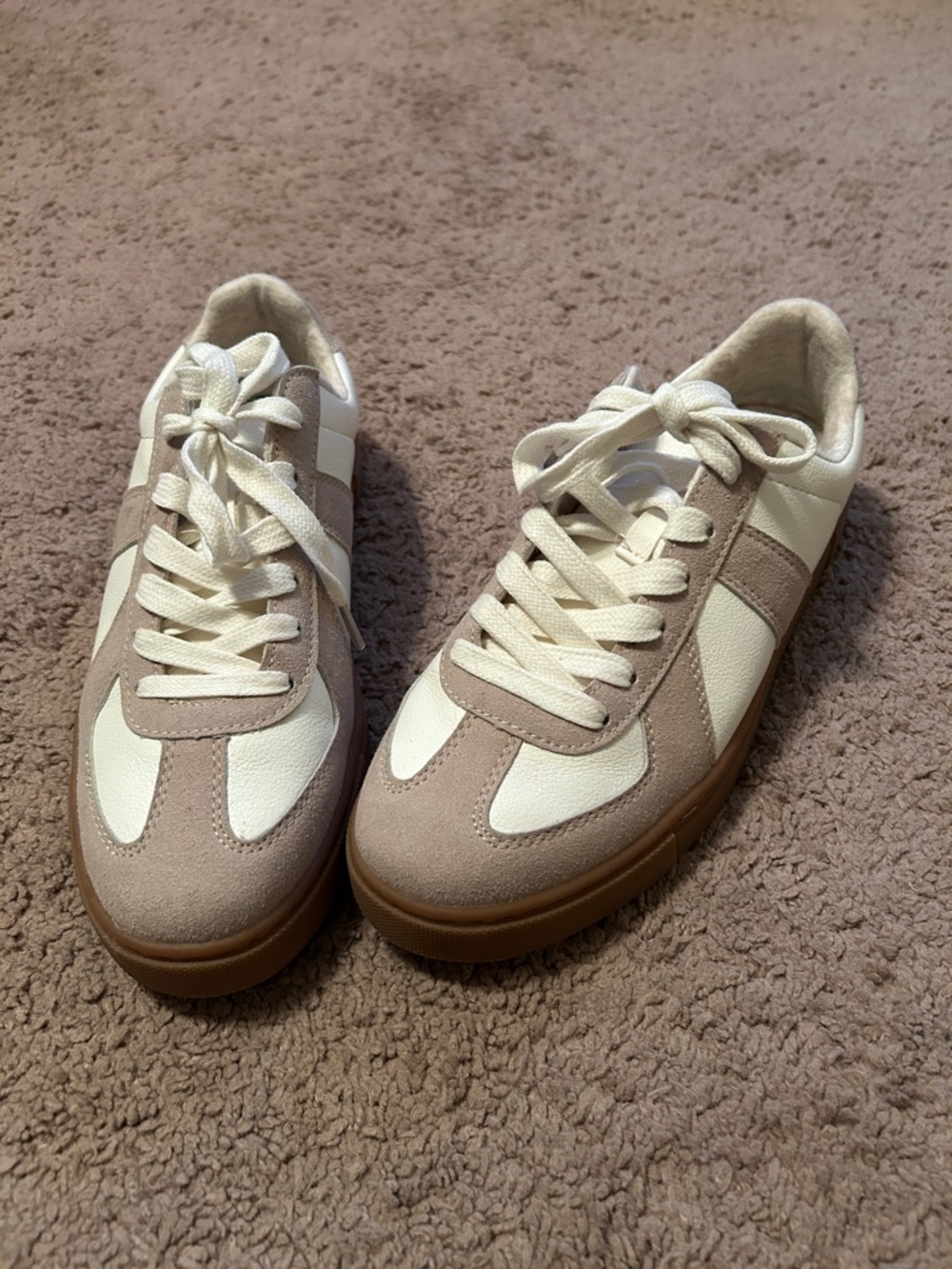 Classic Women's Neutral Suede & Leather Lace-Up Sneakers - Cream Taupe